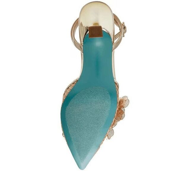 ✨ BETSEY JOHNSON Carli Gold Flower Ornament Pumps MSRP $139 SIZE 6,5 NEW IN BOX - Picture 4 of 17